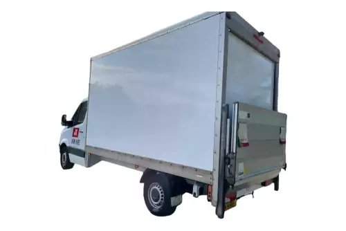 Luton Van